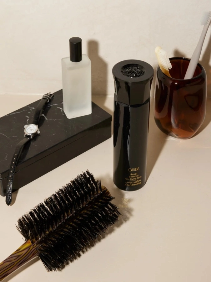 Oribe Signature Royal Blowout Heat Styling Spray Lekki spray do stylizacji z ochroną termiczną 50 ml