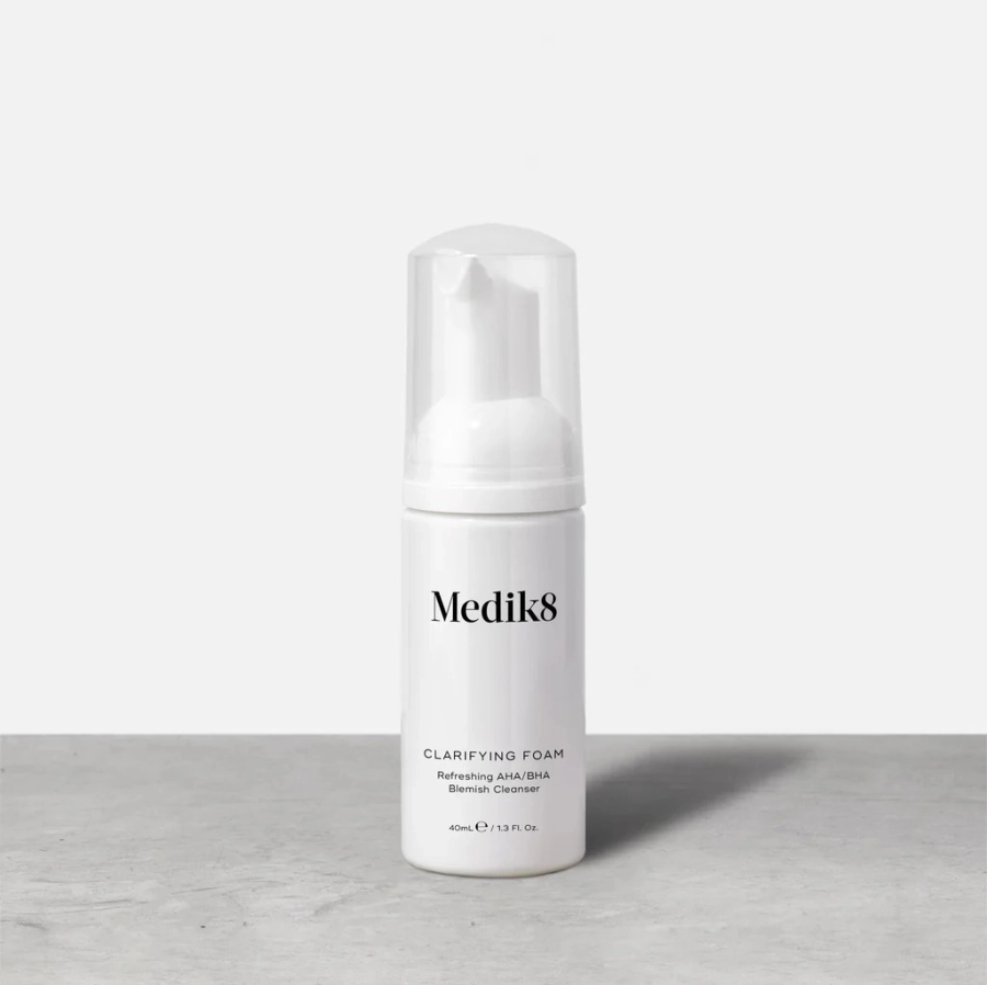 Medik8 Try Me Size Clarifying Foam Bezolejowa pianka oczyszczająca z kwasami AHA/BHA 40 ml