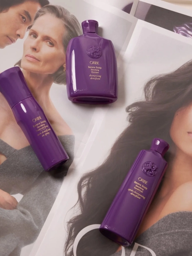 Oribe Serene Scalp Densifying Treatment Spray Spray zagęszczający i wzmacniający włosy, stymulujący ich wzrost 125 ml