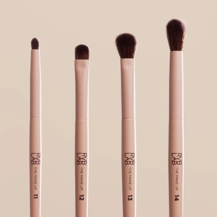 RVB LAB THE MAKE UP Precision Eye Brush Precyzyjny pędzel do oczu 11