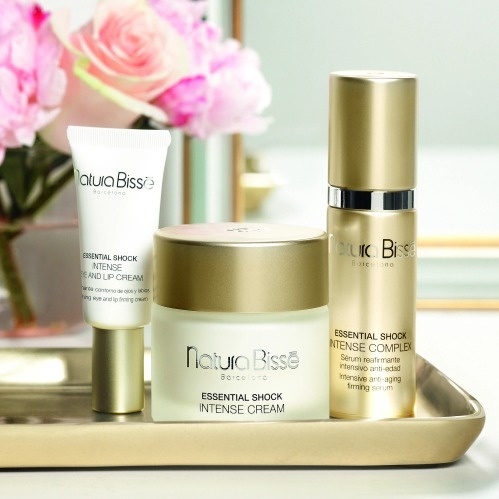 Natura Bisse Essential Shock Intense Eye & Lip Cream Odżywczy krem ujędrniający do pielęgnacji oczu i ust SPF15 15 ml