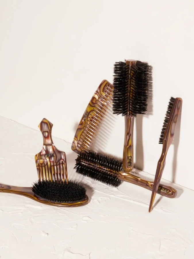 Oribe Italian Resin Large Round Brush Duża okrągła szczotka