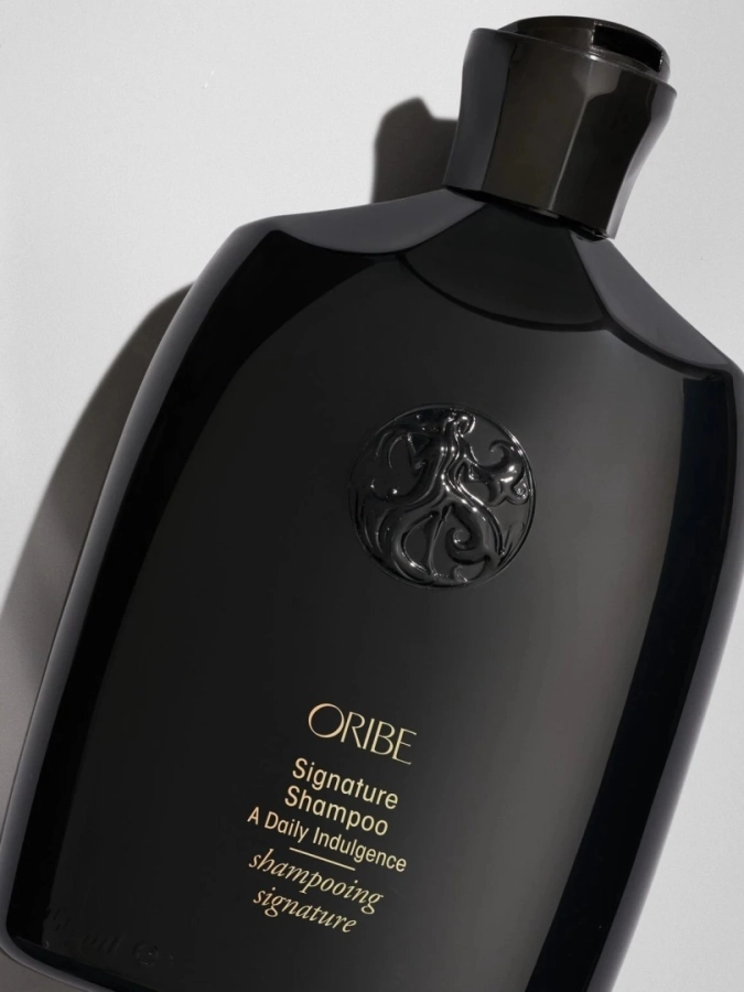 Oribe Signature Shampoo a Daily Indulgence Nawilżający szampon do codziennego użytku 250 ml