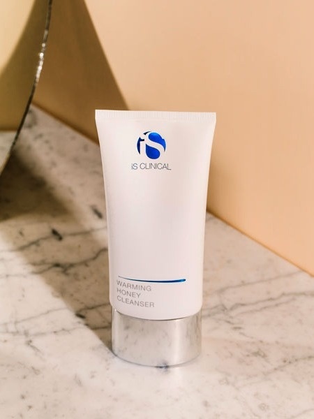 IS Clinical Warming Honey Cleanser Preparat głęboko oczyszczający 120 ml
