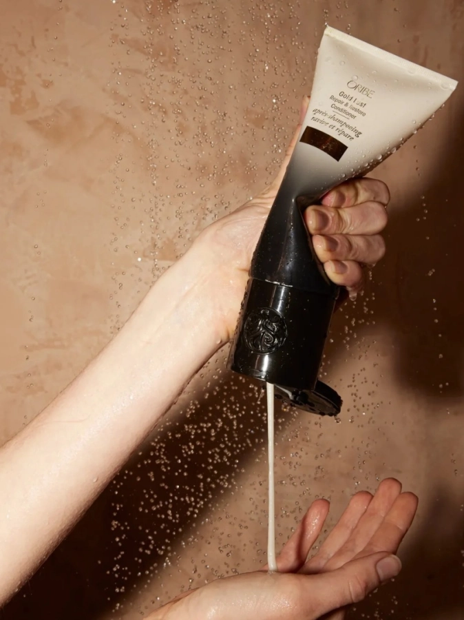 Oribe Gold Lust Repair & Restore Conditioner Odżywka do odbudowy i regeneracji włosów suchych i zniszczonych 200 ml