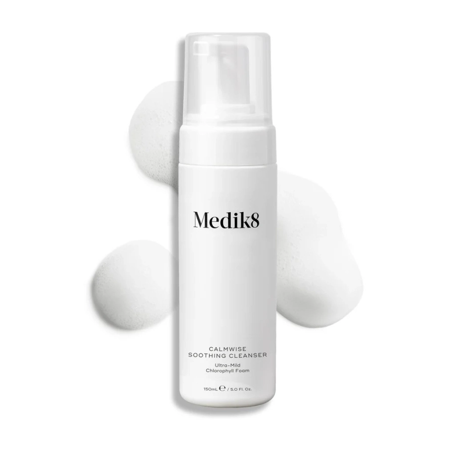 Medik8 Calmwise Soothing Cleanser Łagodna pianka oczyszczająca, redukująca zaczerwienienia skóry 150 ml