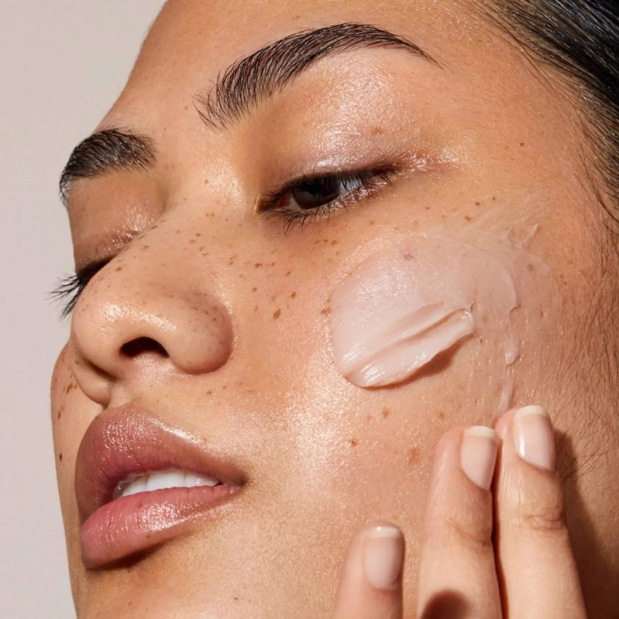 Omorovicza Queen Cream Rewitalizujący krem nawilżający o bogatej konsystencji 30 ml