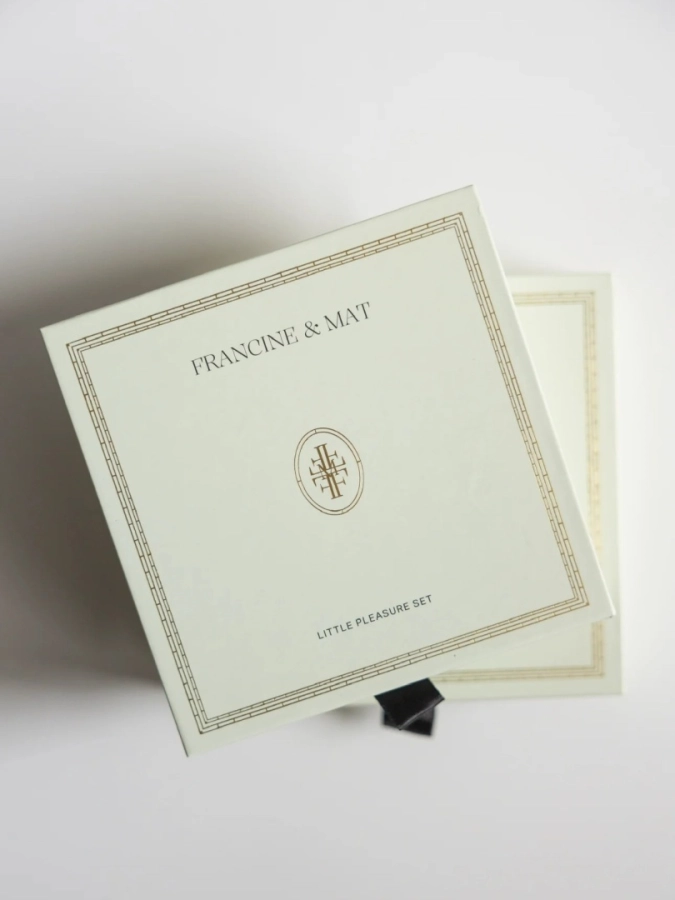Francine & Mat Little Pleasure set