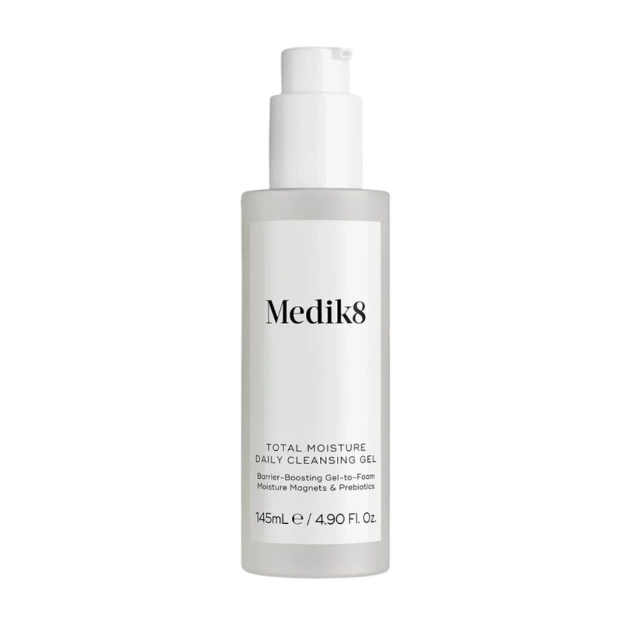 MEDIK8-Total-Moisture-Daily-Cleansing-Gel-nawilzajacy-zel-oczyszczajacy-do-codziennego-stosowania.jpg