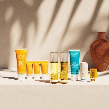 SELVERT THERMAL AGE PREVENT GEL-CREAM WITH COLOUR SPF50 Żel-krem do twarzy z kolorem i barierą ochronną 50ml