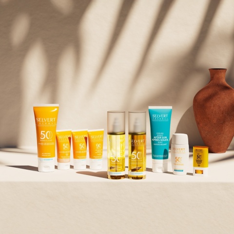 Selvert Thermal Anti - Ageing Invisible Protection Stick SPF 50 Sztyft ochronny twarz i ciało 15 ml