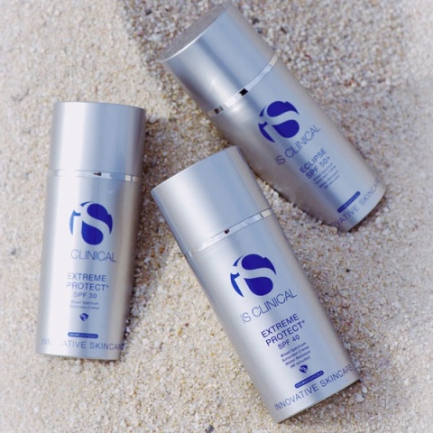 iS CLINICAL ECLIPSE SPF 50+ TANSPARENT Krem ochronny transparentny 100g