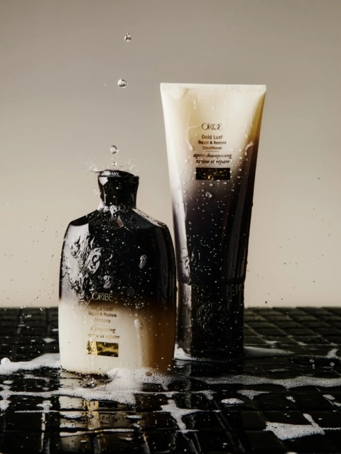 Oribe Gold Lust Repair & Restore Shampoo Szampon do odbudowy i regeneracji włosów suchych i zniszczonych 250 ml