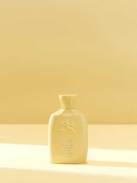 Oribe Hair Alchemy Resilience Shampoo Szampon wzmacniający kruche i łamliwe włosy 75 ml