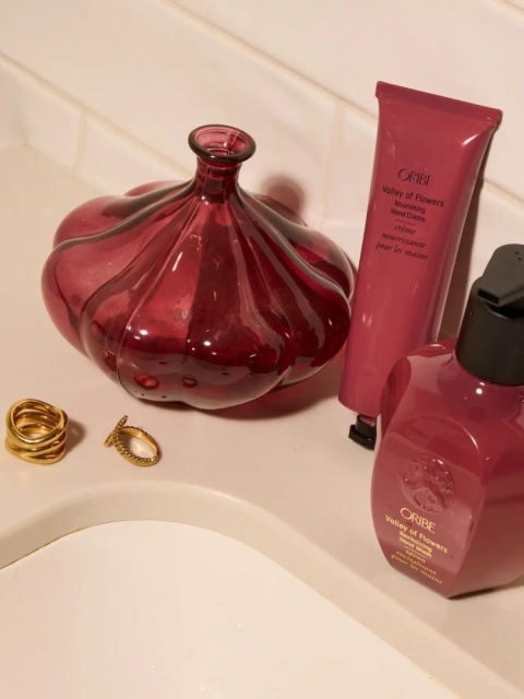 Oribe Valley of Flowers Hand Wash Odżywcze mydło do rąk w płynie 300 ml