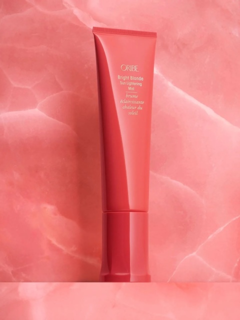 Oribe Bright Blonde Sun Lightening Mist Rozświetlająca mgiełka do włosów blond 90 ml