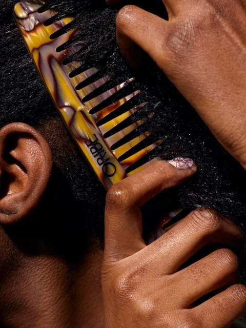 Oribe Italian Resin Wide Tooth Comb Szeroki grzebień