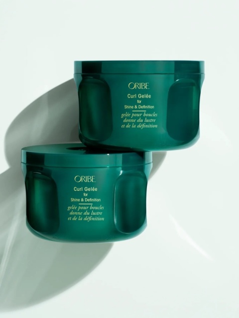 Oribe Moisture & Control Curl Gelée for Shine & Definition Lekki żel nawilżający i definiujący skręt 250 ml