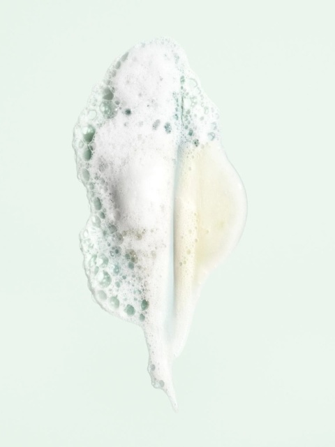 Oribe Moisture & Control Shampoo Moisture & Control Nawilżający szampon do włosów kręconych i puszących się 250 ml