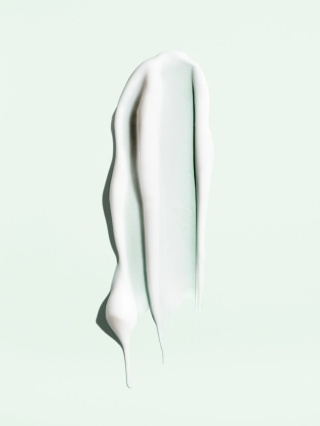 Oribe Moisture&Control Straight Away Smoothing Blowout Cream Wygładzający krem do układania prostych, gładkich stylizacji 150 ml