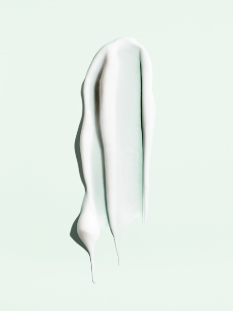 Oribe Moisture&Control Straight Away Smoothing Blowout Cream Wygładzający krem do układania prostych, gładkich stylizacji 150 ml