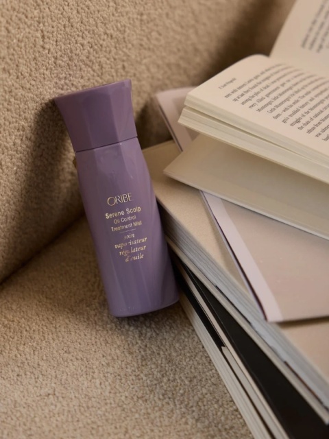Oribe Serene Scalp Oil Control Treatment Mist Mgiełka pielęgnująca do włosów przetłuszczających się 125 ml