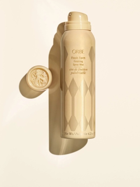 Oribe Signature Flash Form Finishing Spray Wax Delikatnie teksturyzująca i utrwalająca mgiełka-wosk 150 ml