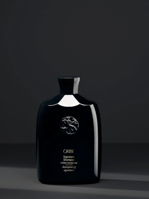 Oribe Signature Shampoo a Daily Indulgence Nawilżający szampon do codziennego użytku 250 ml