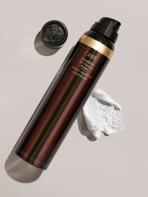 Oribe Volume Grandiose Hair Plumping Mousse Pianka nadająca elastyczną objętość i grubość 175 ml