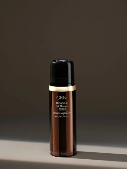 Oribe Volume Grandiose Hair Plumping Mousse Pianka nadająca elastyczną objętość i grubość 75 ml