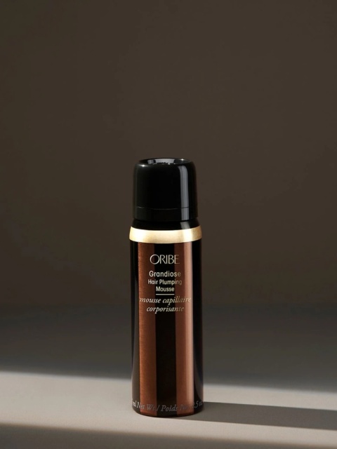 Oribe Volume Grandiose Hair Plumping Mousse Pianka nadająca elastyczną objętość i grubość 75 ml