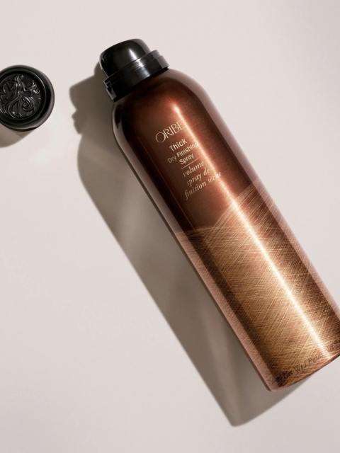 Oribe Volume Thick Dry Finishing Spray Spray dodający objętości i odświeżenia 250 ml