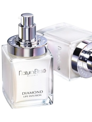 Natura Bisse Diamond Life Infusion Retinol Eye Serum Liftingujące serum pod oczy z biomarkerami 15 ml