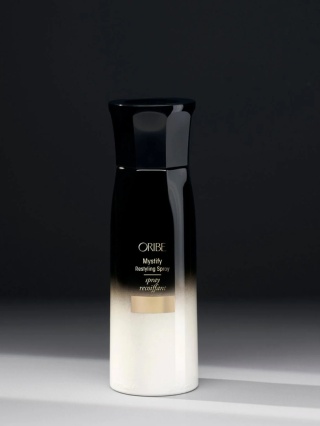 Oribe Gold Lust Mystify Restyling Spray Spray odświeżający i reaktywujący działanie „wczorajszych” kosmetyków 175 ml