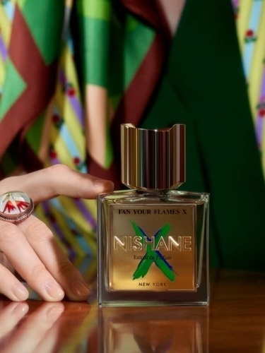 Nishane Fan Your Flames X Próbka z atomizerem 2 ml