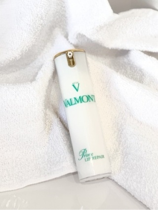Valmont Lip Repair Wyjątkowo luksusowy krem odmładzający i przeciwzmarszczkowy na usta i kontur ust 15 ml