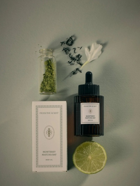 Francine & Mat Olejek do ciała Monterey Matcha Bay 40 ml
