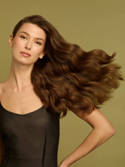 Hair by Sam McKnight Modern Hairspray Multi-Tasking Styling Mist Mini 50 ml