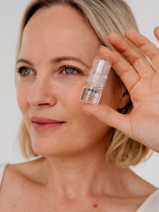Trudermal Glow Microneedling Infusion System System mikroinfuzji / mikronakłuwania kosmetycznego z serum peptydowym 5 ml x 3